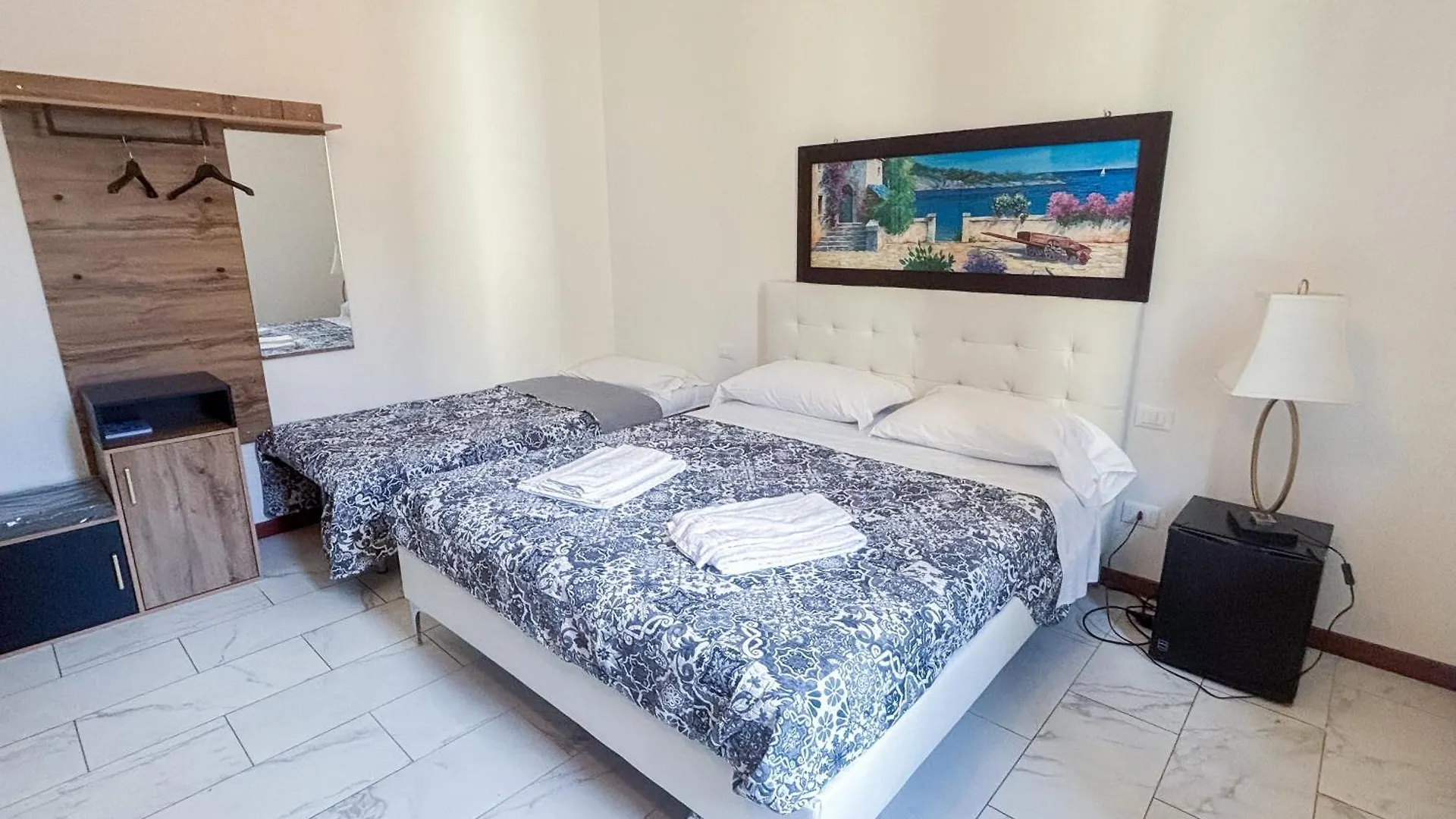 Villa Giove Rooms Prato  Maison d'hôtes