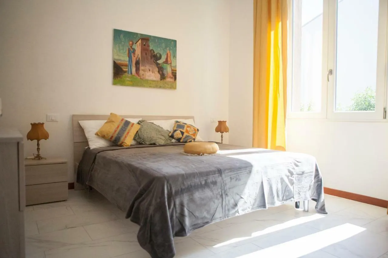 Guest house Villa Giove Rooms Prato  Italy