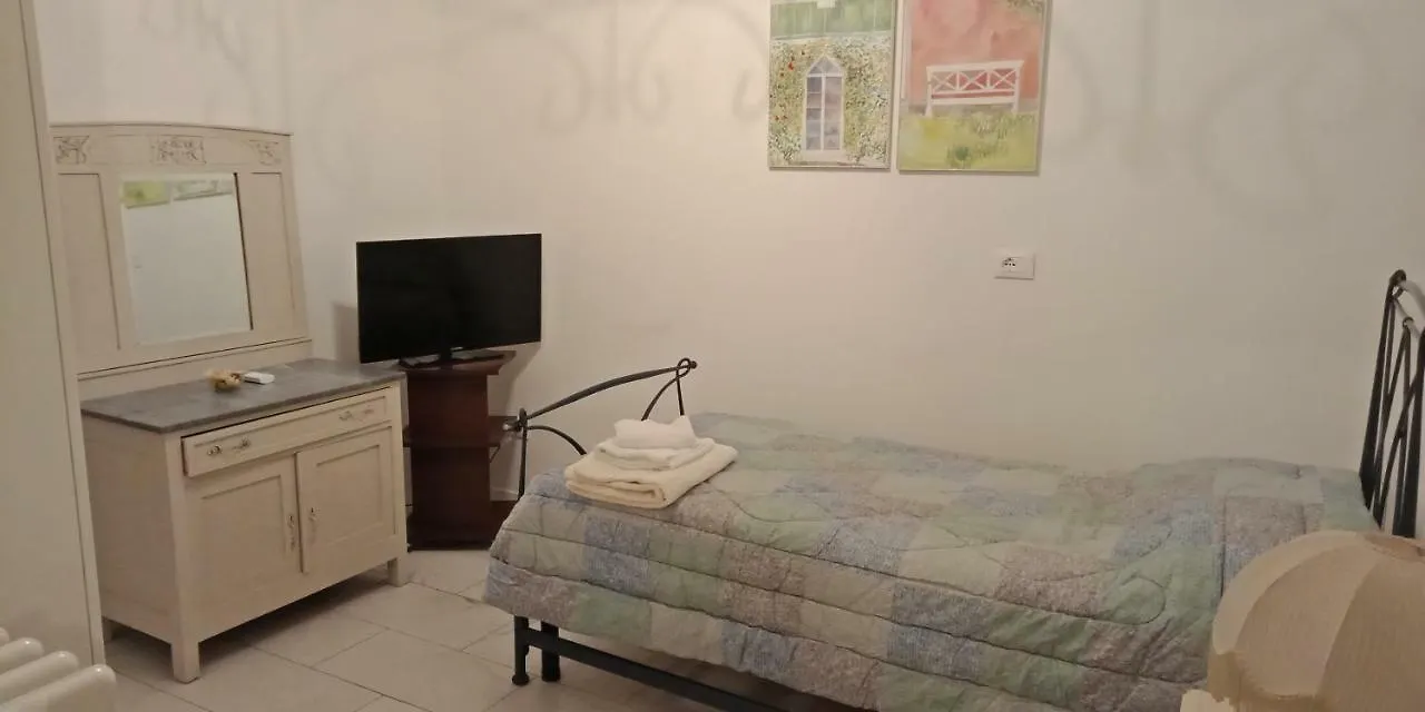 Guest house Villa Giove Rooms Prato