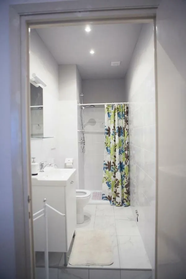Guest house Villa Giove Rooms Prato  Italy