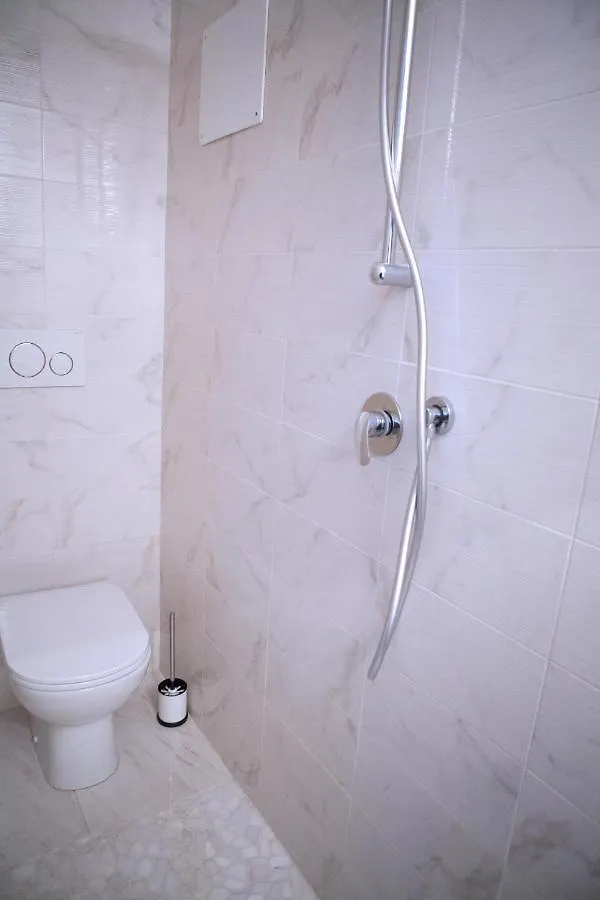 Villa Giove Rooms Prato  Italy