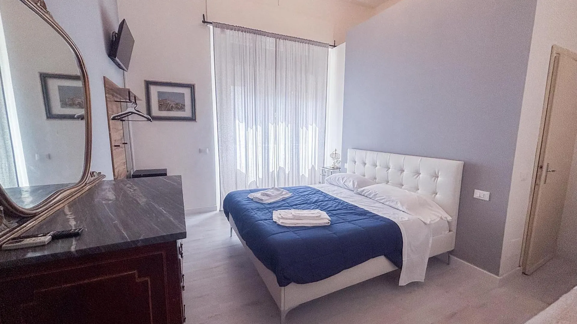 Villa Giove Rooms Prato  0*, Prato (Prato)